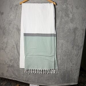 Project 62 Soft Cream/whie Green and Gray striped Shower curtain. 72"x72" READ